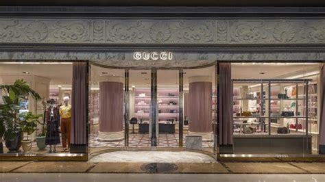 gucci vancouver bc|Gucci the Fairmont hotel Vancouver.